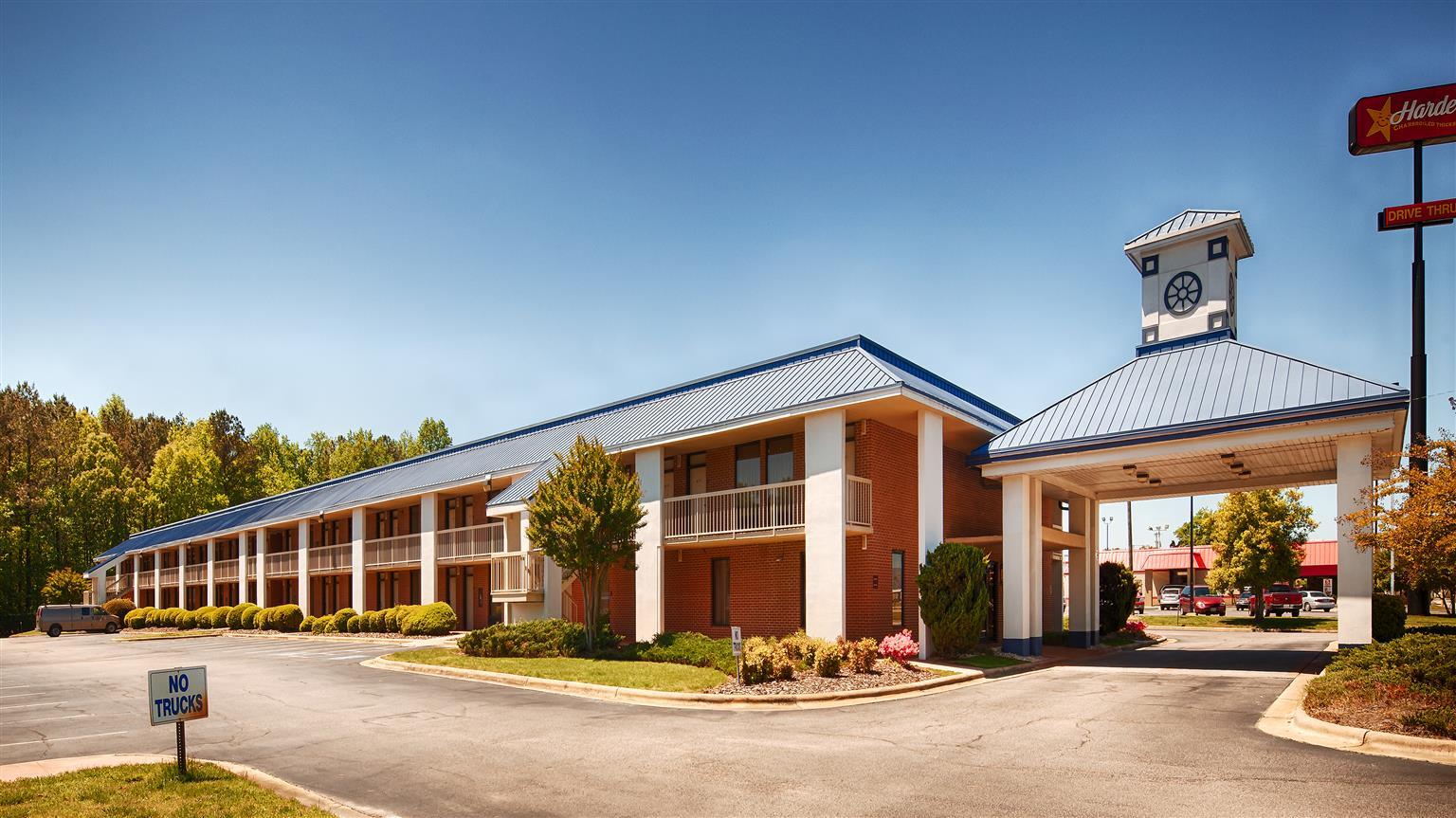 Baymont By Wyndham Rocky Mount I-95 Hotel Exterior photo